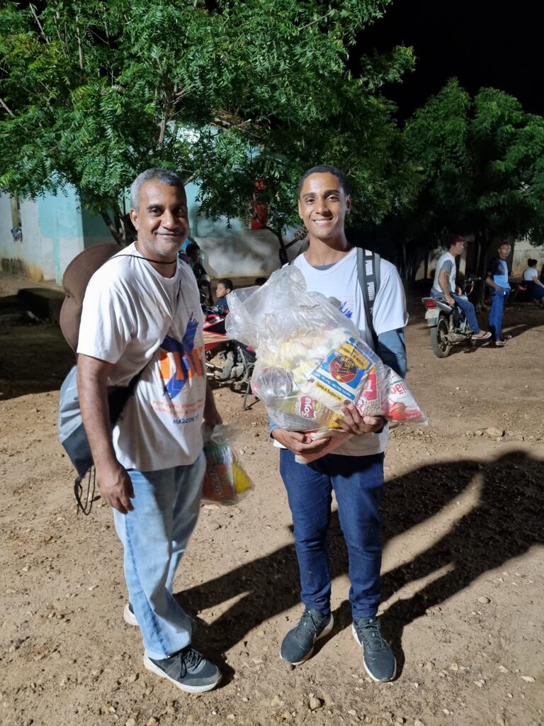 Entrega de cesta Básica